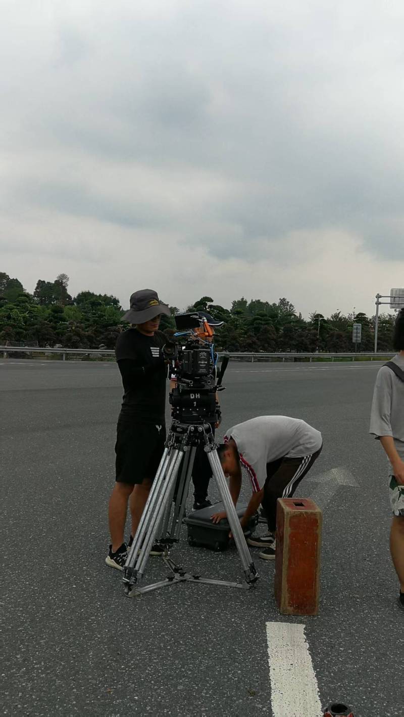 聚焦成华区产品视频拍摄，以专业视角雕琢产品高光影像